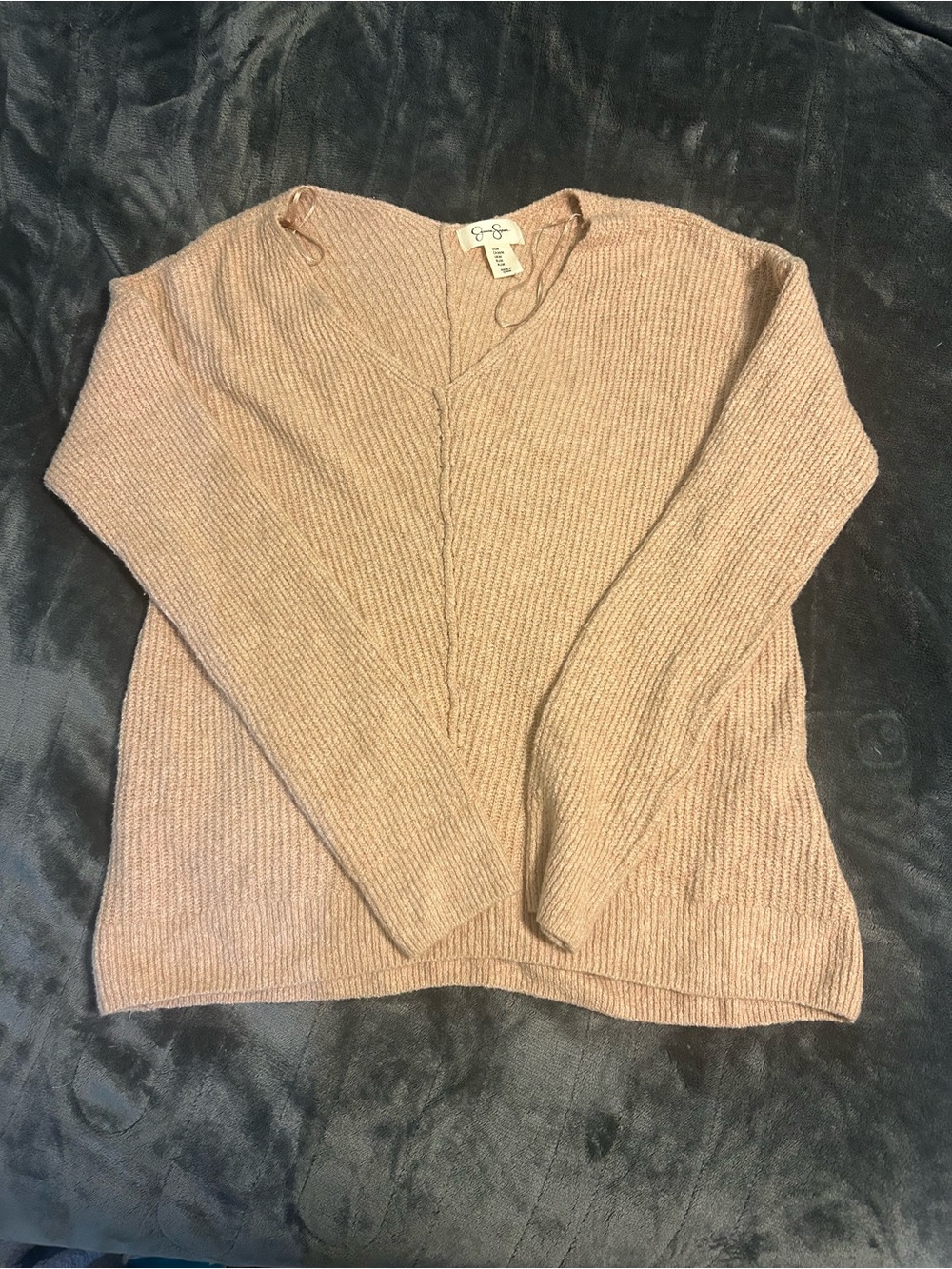 Jessica Simpson Dusty Rose V-Neck Ribbed Sweater